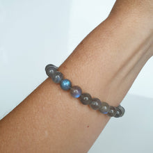 Load image into Gallery viewer, Labradorite AAA+ Silver 925 Bracelet for Women "The Guardian" - 8 mm