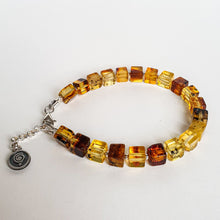 Load image into Gallery viewer, Set of Amber Silver 925 Bracelet and Earrings for Women "Sun Stories"