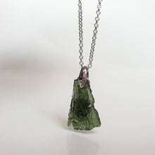 Load image into Gallery viewer, Moldavite Silver 925 Pendant with Chain "Stone of Greatness"ą