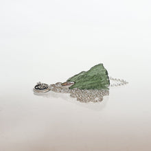 Load image into Gallery viewer, Moldavite Silver 925 Pendant with Chain "Stone of Greatness"ą