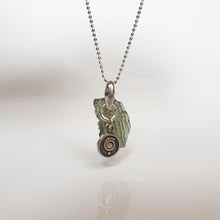 Load image into Gallery viewer, Legendary 15 mln years Moldavite Silver 925 Pendant with chain "Stone of greatness"