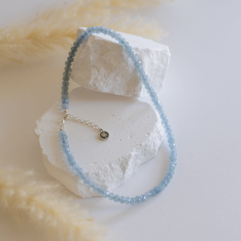 c.lina♡ Gucci 18ct White Gold 0.14cttw Diamond Gucci Link to Love