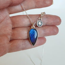 Load image into Gallery viewer, Labradorite AAA Grade Silver 925 Pendant "The Guardian"