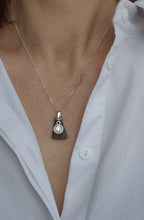 Load image into Gallery viewer, Moldavite Silver 925 Pendant with Chain "Stone of Greatness"ą