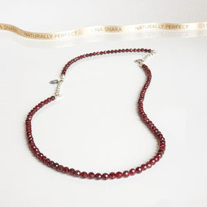 Set of Red Garnet Silver Necklace and Bracelet "Vitality" - Petit Secret