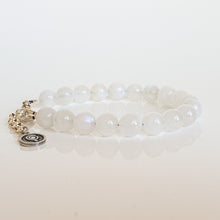 Load image into Gallery viewer, Moonstone AA+ Silver Bracelet for Women "Intuition" - 8 mm