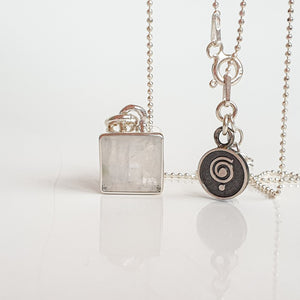 Moonstone from India, AAA+ grade pendant with chain "Intuition"