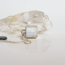 Load image into Gallery viewer, Moonstone from India, AAA+ grade pendant with chain &quot;Intuition&quot;