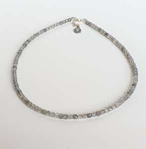 Set of Labradorite A+ Silver Necklace and Bracelet "The Guardian" - Petit Secret