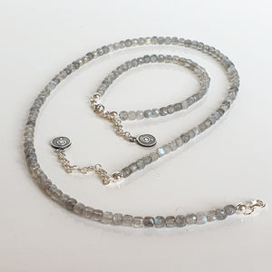 Set of Labradorite A+ Silver Necklace and Bracelet "The Guardian" - Petit Secret