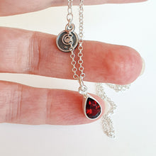Load image into Gallery viewer, Elegant Red Garnet Silver Necklace Pendant &quot;Vitality&quot;