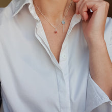 Load image into Gallery viewer, Subtilus granato sidabro 925 pakabukas su grandinėle moterims &quot;Gyvybingumas&quot;