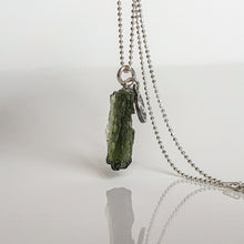 Load image into Gallery viewer, Moldavite Silver Pendant with Chain &quot;Stone of greatness&quot;