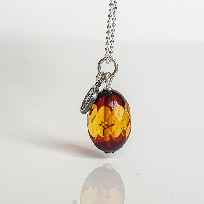 Amber Silver Pendant Necklace for Women 