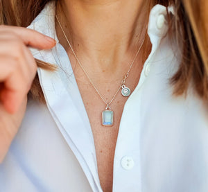 Moonstone from India, AAAA+ grade pendant with chain "Intuition"