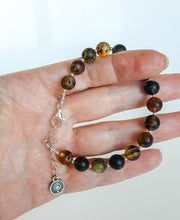 Load image into Gallery viewer, Amber Adjustable Silver Bracelet for Women 8 mm &quot;Sun Stories&quot;