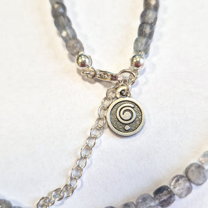 Set of Labradorite A+ Cube Beads Silver Necklace and Bracelet "The Guardian" - Petit Secret