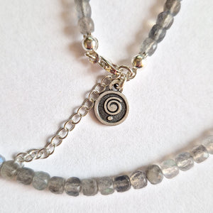 Labradorite A+ Cube Beads Silver Necklace "The Guardian" - Petit Secret