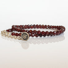 Load image into Gallery viewer, Red Garnet Silver Necklace &quot;Vitality&quot; - Petit Secret