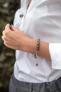 Labradorite Silver Bracelet for Women "The Guardian" - 10 mm